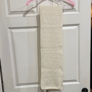 Geneva Cashmere Cream Knit Accessory